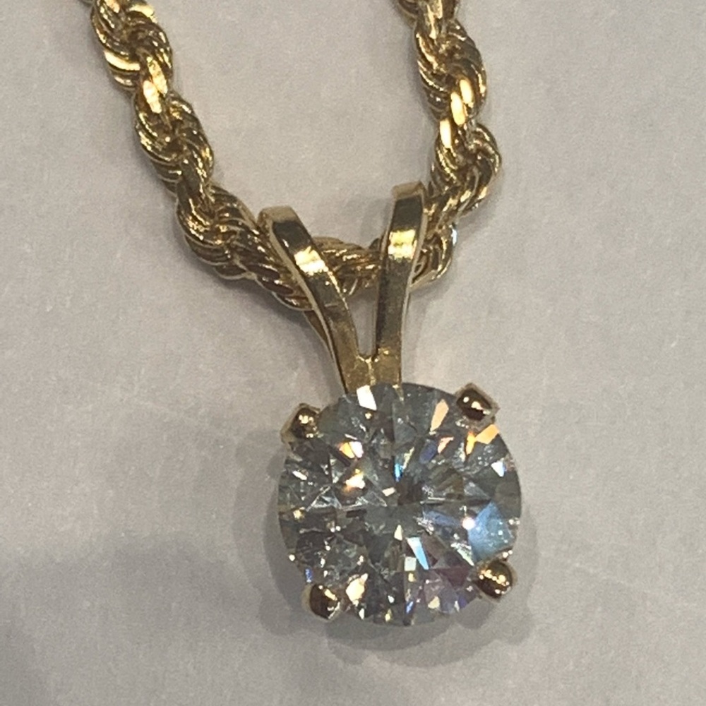 Join me today at 2:30PM For All That Glitters is Gold it’s Diamonds Too.